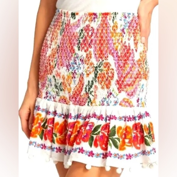 FARM Rio Dresses & Skirts - FARM RIO Floral Print Mini Skirt sz M NWOT